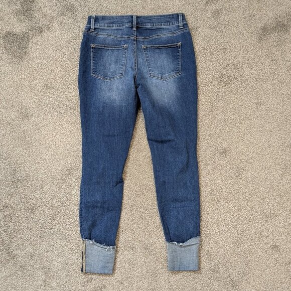 MAURICES Blue Denim Mid-Rise Stretch Distressed Jeans w Cuffs; Size M - Picture 2 of 4